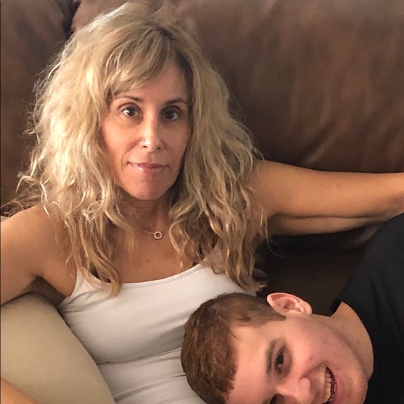 Meet your Posher, Kim - Picture 1 of 1